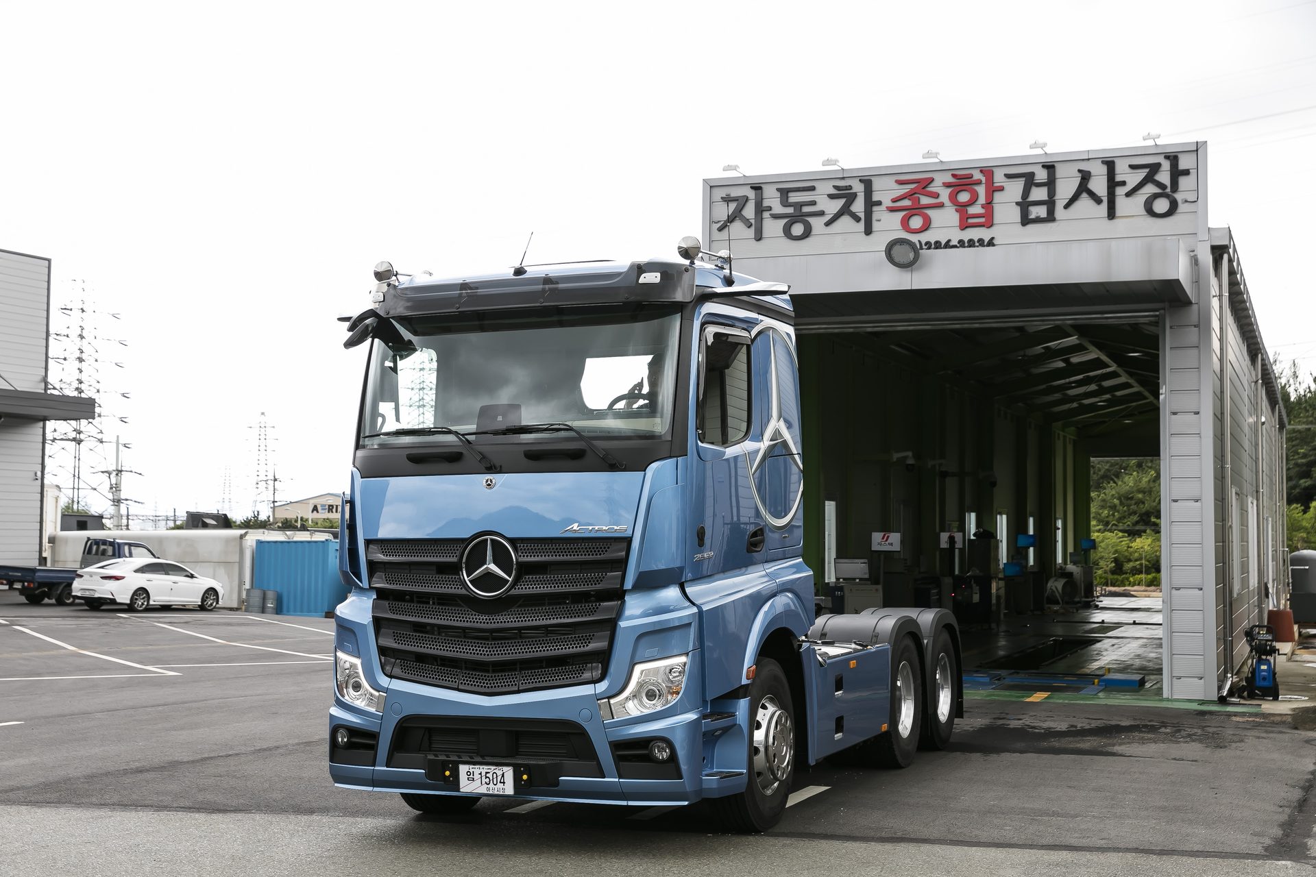 인동티에스 차량 검사장