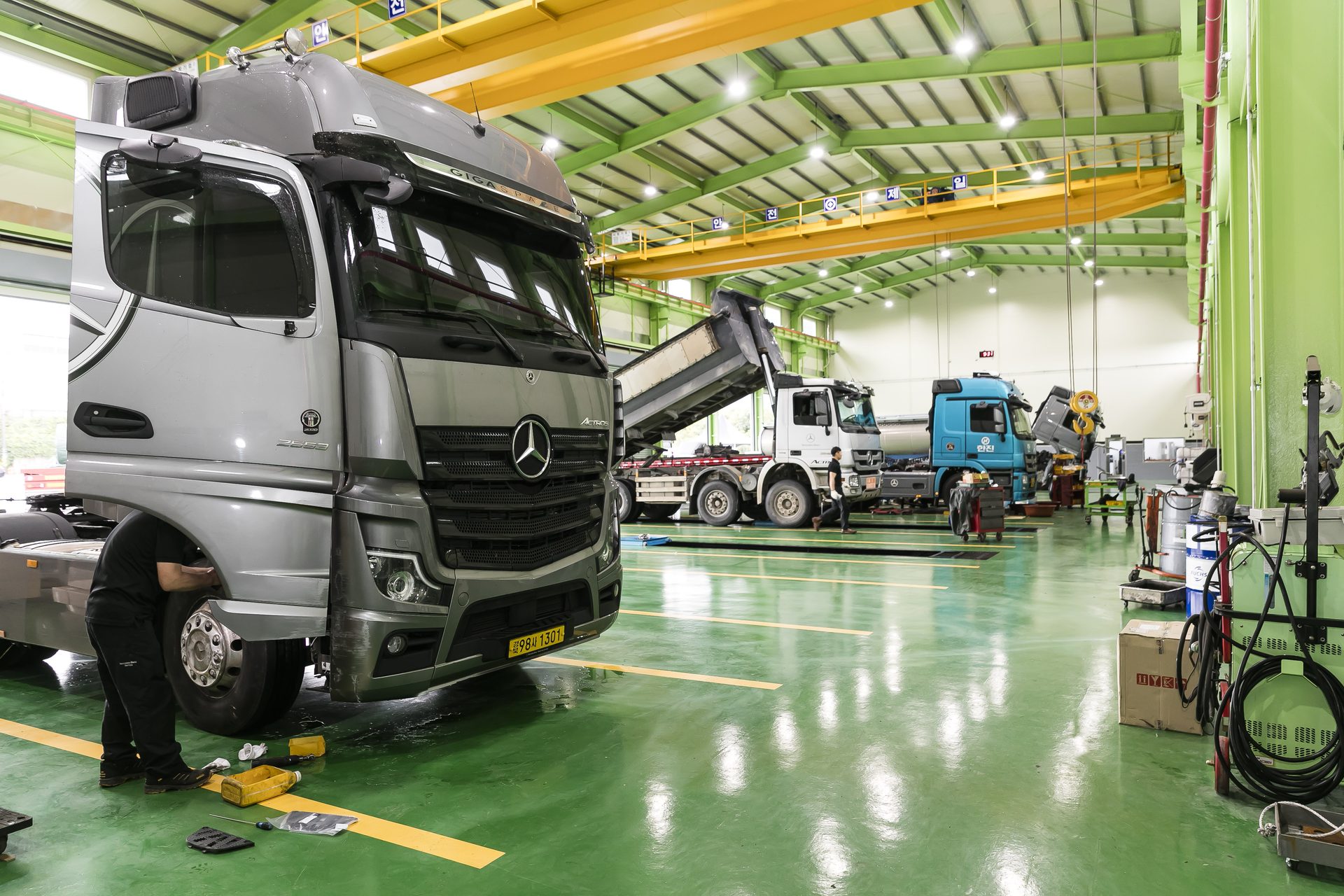 인동티에스 벤츠 Actros 정비